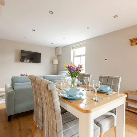 Olive Nidd Grange Moor Monkton Tatil Evi