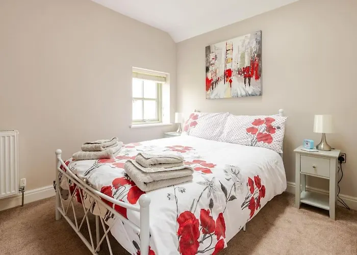 Olive Nidd Grange Moor Monkton بيت للعطل